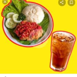 Ayam Geprek Nasi Free Es Teh