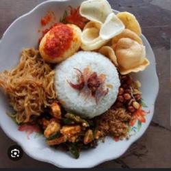 Nasi Lemak Telor