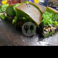 Pandan Keju Coklat