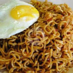 Mie Goreng Telor Pedes / Biasa