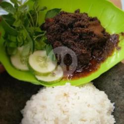 Nasi Bebek Bumbu Hitam Madura