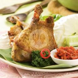 Bebek Goreng Empuk Super Besar