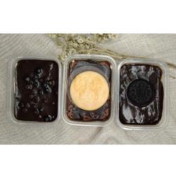 Dessert Box Brownies Choco Topping Regal, Chocochips, Oreo