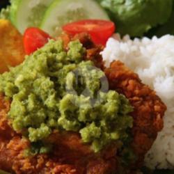 Ayam Geprek Cabe Hijau