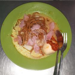 Lontong Medan   Telor