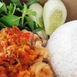Cumi Crispy  Nasi