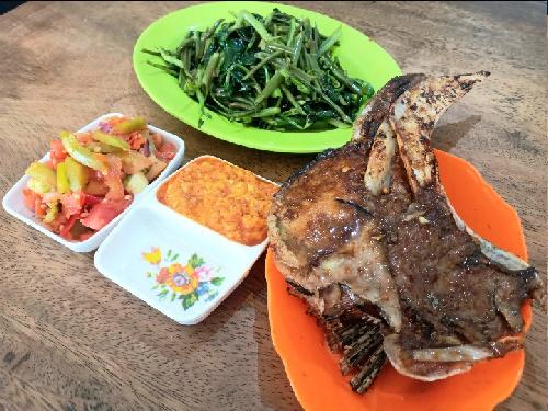 Rahang Tuna and Seafood Bakar RM. Par-Par, Denpasar