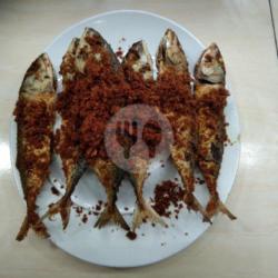 Ikan Goreng   Sambel Lalap