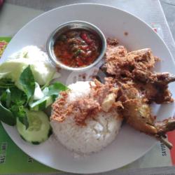 Ayam Herbal Penyet   Nasi