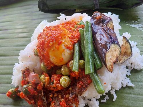 Masakan Rumahan Teras Damai, Damai