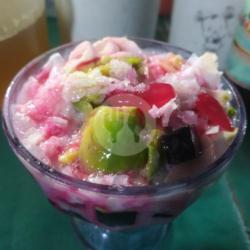 Es Teler Kulang Kaleng Susu Sirup Merah