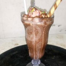 Choco Caramel Milkshake