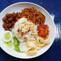 Nasi Uduk Betawi Telur Balado