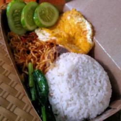 Indomie Rawit Nasi Telur