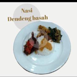 Nasi Dendeng Lambok