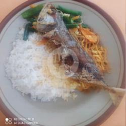 Nasi Rames Kembung