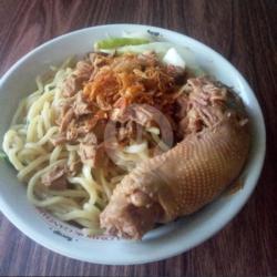 Mie Kepala Ayam