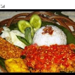 Nasi Ayam Penyet Porsi Sedang