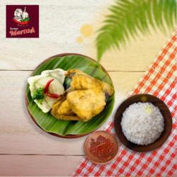 Paket Chicken E: Nasi   Ayam Goreng   Sambal Mertua