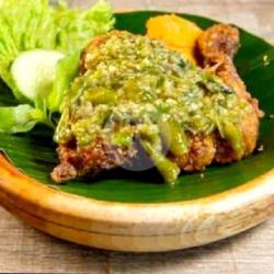 Ayam Penyet Paha Sambel Ijo