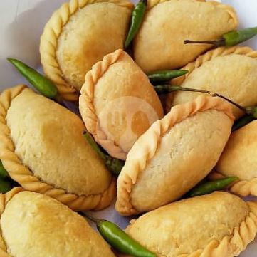 Pastel Isi Sayuran ( isi 5 )