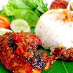 Nasi Tempong Ayam Bakar Penyet