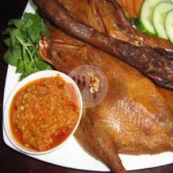 Bebek Ungkep Goreng Satu Ekor