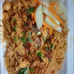 Bihun Goreng Plus Es Teh Manis