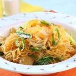 Bihun Goreng Kikil