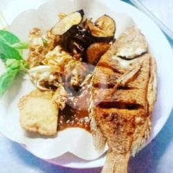 Pecel Ikan Nila Lalapan Tanpa Nasi