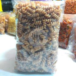 Makaroni Uril Besar