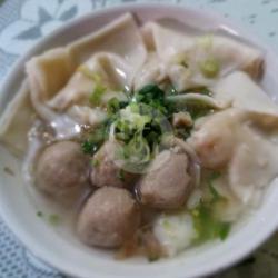 Pangsit Ayam   Bakso Kuah