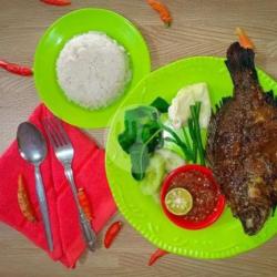 Paket Nila Bakar   Nasi