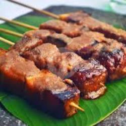 Tahu Bakar Pedas / Manis   Abon 1 Porsi (10 Tusuk)