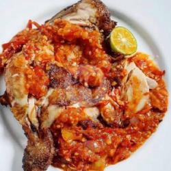 Ayam Goreng Penyet Hantam Aja