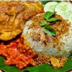 Paket Hemat 2 (nasi   Telur Dadar   Serundeng   Sambal   Lalapan)