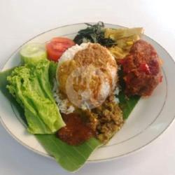 Nasi Ikan Tongkol Goreng/balado