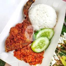 Nasi   Ayam Sambal Merah (ayam Potong Kecil, Tanpa Tahu/ Tempe)