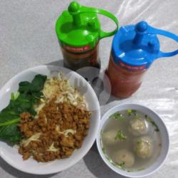 Mie Pangsit Bakso Sapi