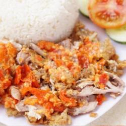 Nasi Ayam Geprek Bumbu Ngohiong