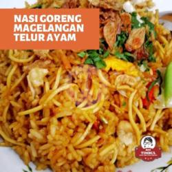 Nasi Goreng Magelangan Telur Ayam