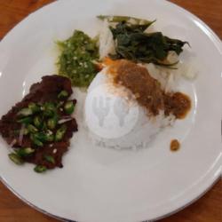 Nasi Ramas Dendeng Cabe Hijau