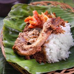 Nasi Gudeg Krecek Mercon Kepala Telur Tahu