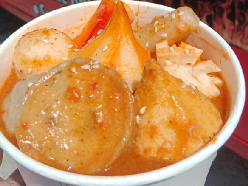 Camilan Seafood Korea Choegui Mas,Pangebatan