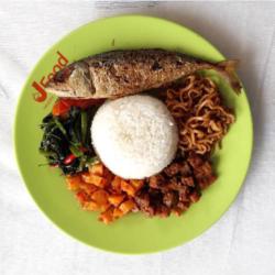 Nasi Rames Ikan Kembung