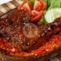 Bebek Bakar Pedas Manis