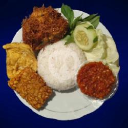 Paket Komplit Ayam Rempah