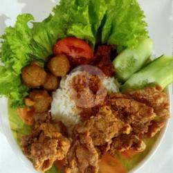 Nasi Kulit Pentol Sambel Uleg