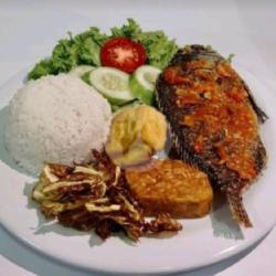 Nasi Cobek Ikan Nila