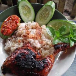 Ayam Bakar Penyet Nasi Uduk Sambal Bawang